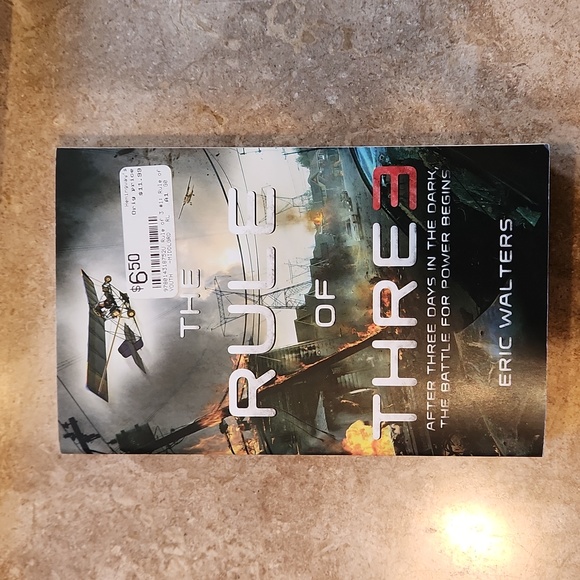 The Rule of Three fiction book by Eric Walters - Picture 1 of 4